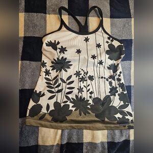Unbranded Womens White & Black Floral Athletic Tank With Built In Bra Size Small